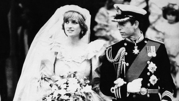 Prinzessin Diana von Wales und Prinz Charles von Wales, an ihrem Hochzeitstag, St. Pauls Cathedral, London, England, 29. Juli 1981.