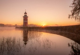 Leuchtturm Moritzburg am Morgen 