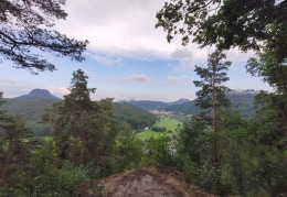 Blick ins Elbtal bei Thürmsdorf/Sächsische Schweiz