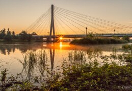 Sonnenaufgang an der Elbebrücke Niederwartha
