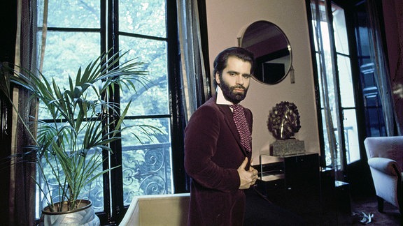 Karl Lagerfeld, 1975