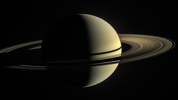 Der Saturn aufgenommen von der Raumsonde Cassini am 2. Januar 2010.