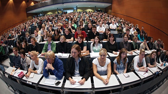 Studenten in einem Hörsaal